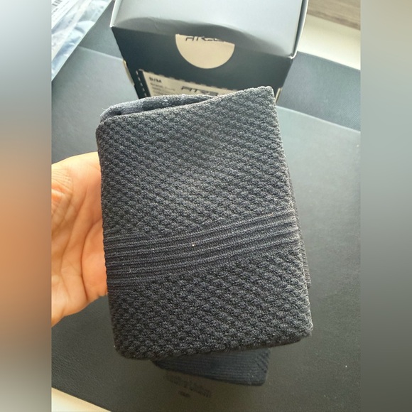 NWT Fitrell S/M Black Compression Socks (2 Pack) - Unisex - Picture 7 of 10